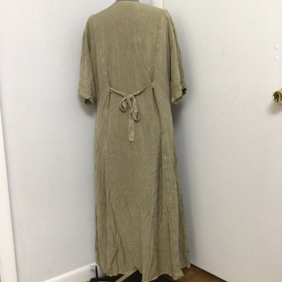 Magic Maxi Embroidered Dress Size 26-28 - Picture 3 of 5